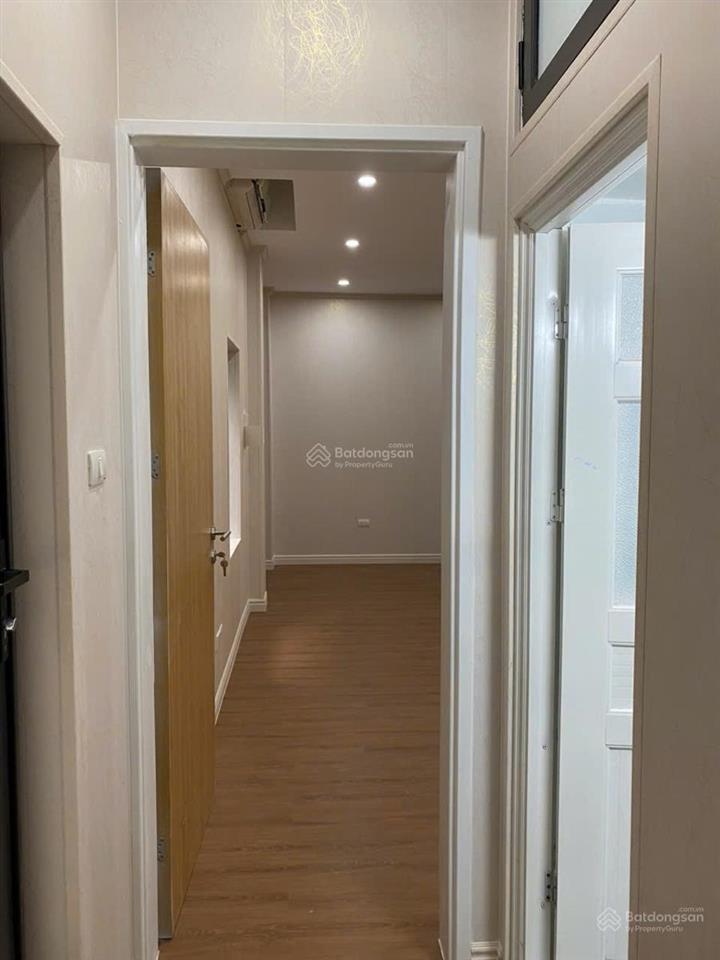 Có 102! đào tấn, ngõ ô tô tránh, ngách nông, nhà thoáng sáng, 49,9m2*3 tầng khách phải thật nhanh
