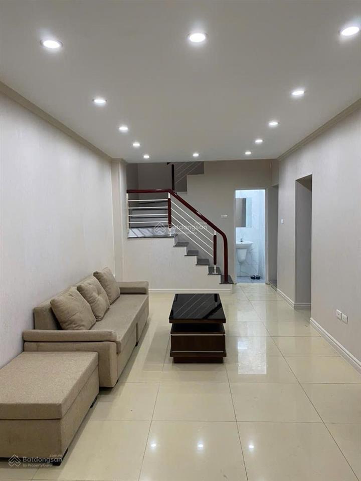 Có 102! đào tấn, ngõ ô tô tránh, ngách nông, nhà thoáng sáng, 49,9m2*3 tầng khách phải thật nhanh