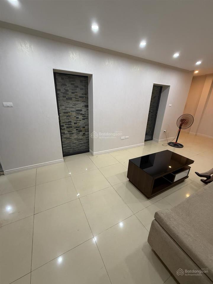 Có 102! đào tấn, ngõ ô tô tránh, ngách nông, nhà thoáng sáng, 49,9m2*3 tầng khách phải thật nhanh