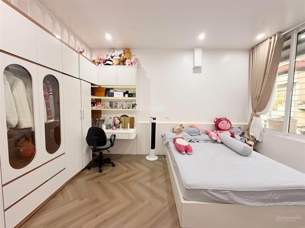 Bán căn hộ tập thể khu 72ha vĩnh phúc, ba đình, căn góc 66/120m, 3 ngủ 2wc full nội thất xịn