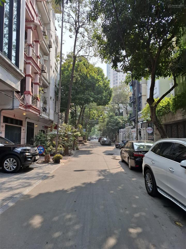 Cho thuê ccmn 1n1k tại trần duy hưngđỗ quang, trung hòa, 35m2 đủ đồ, đường ô tô tránh. giá 5tr