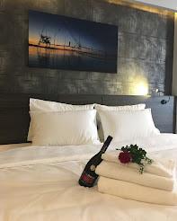Chính chủ cho thuê khách sạn phố bùi thị xuân kinh doanh tốt dòng tiền ổn định  0374 444 ***