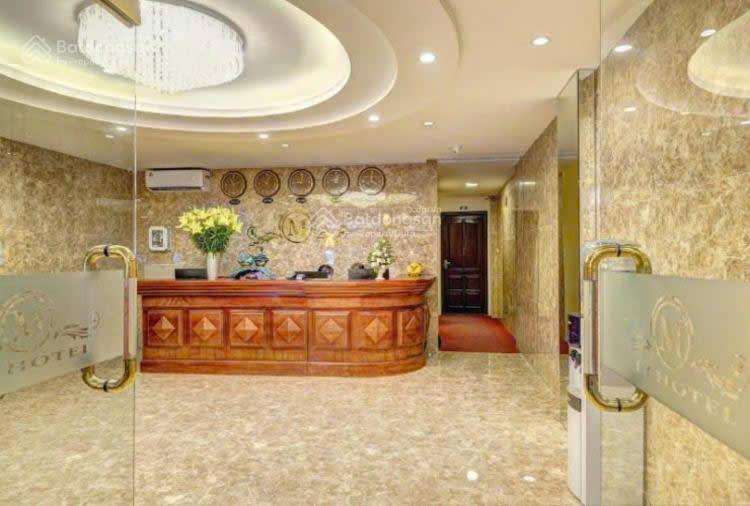 Chính chủ cho thuê lại ks mặt phố bùi thị xuân khách đông dòng tiền ổn