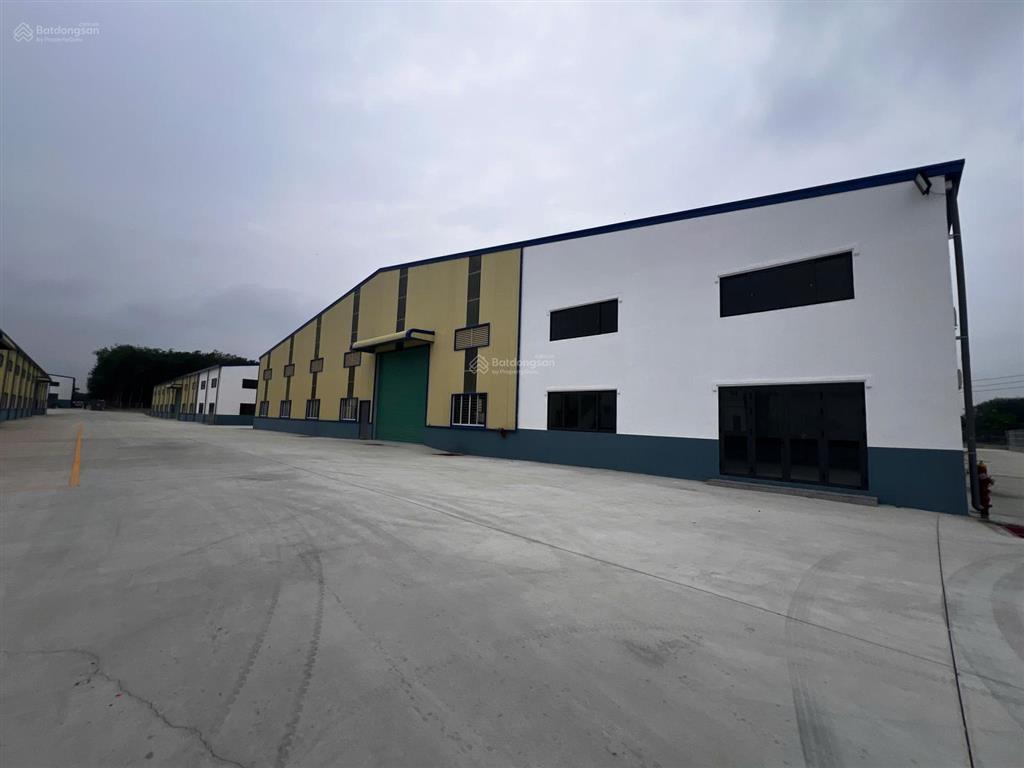 Cho thuê 4.200m² xưởng mới bàu bàng, bình dương pccc tự động, 1000 kva