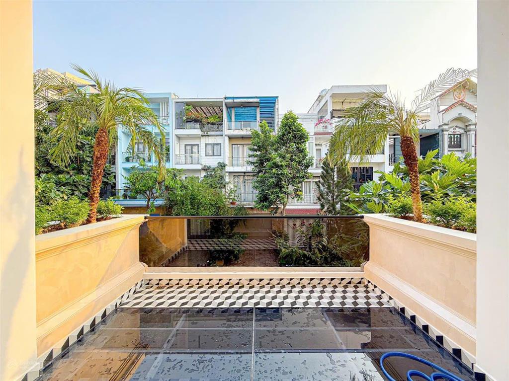 Chính chủ bán gấp lô đất nền mt đường lớn 20m, tái định cư phú mỹ q7 5x18m, giá 8 tỷ tl 0909 127 ***