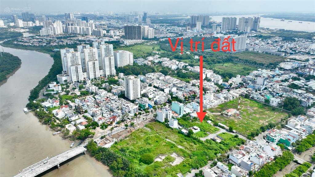 Chính chủ bán gấp lô đất nền mt đường lớn 20m, tái định cư phú mỹ q7 5x18m, giá 8 tỷ tl 0909 127 ***