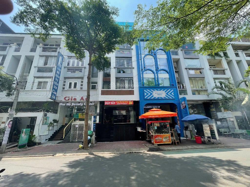 Chính chủ bán nhanh giá 19 tỷ nhà 5x20m, hầm 5 tầng, có thang máy, kdc kim sơn kế lotte mark, q.7
