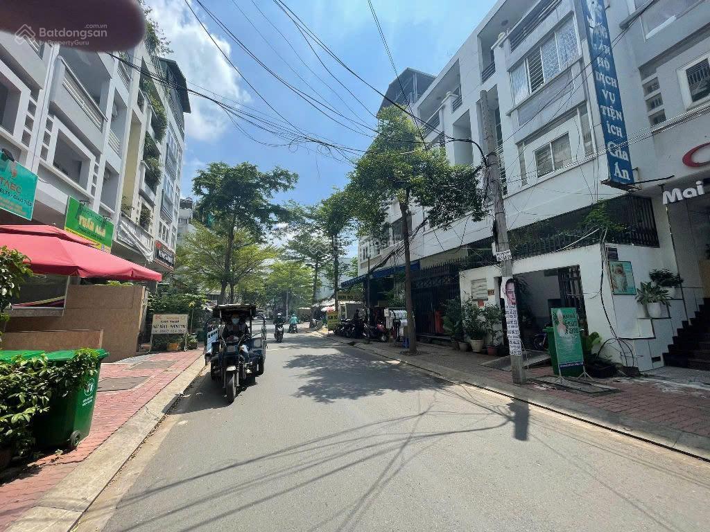 Chính chủ bán nhanh giá 19 tỷ nhà 5x20m, hầm 5 tầng, có thang máy, kdc kim sơn kế lotte mark, q.7