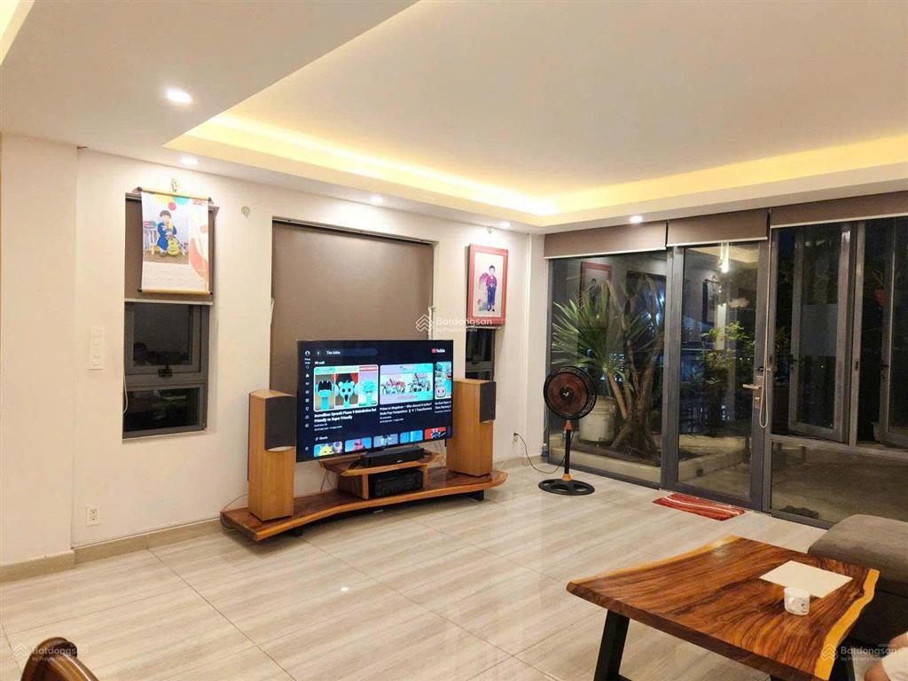 Chính chủ bán nhanh giá 19 tỷ nhà 5x20m, hầm 5 tầng, có thang máy, kdc kim sơn kế lotte mark, q.7
