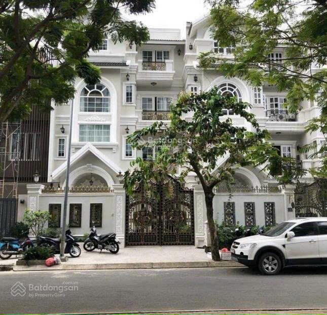 Chính chủ ngộp bán giá tốt kdc tấn trường q7, bt 8x18,5m 10x20 giá 20 tỷ,  0909 127 ***