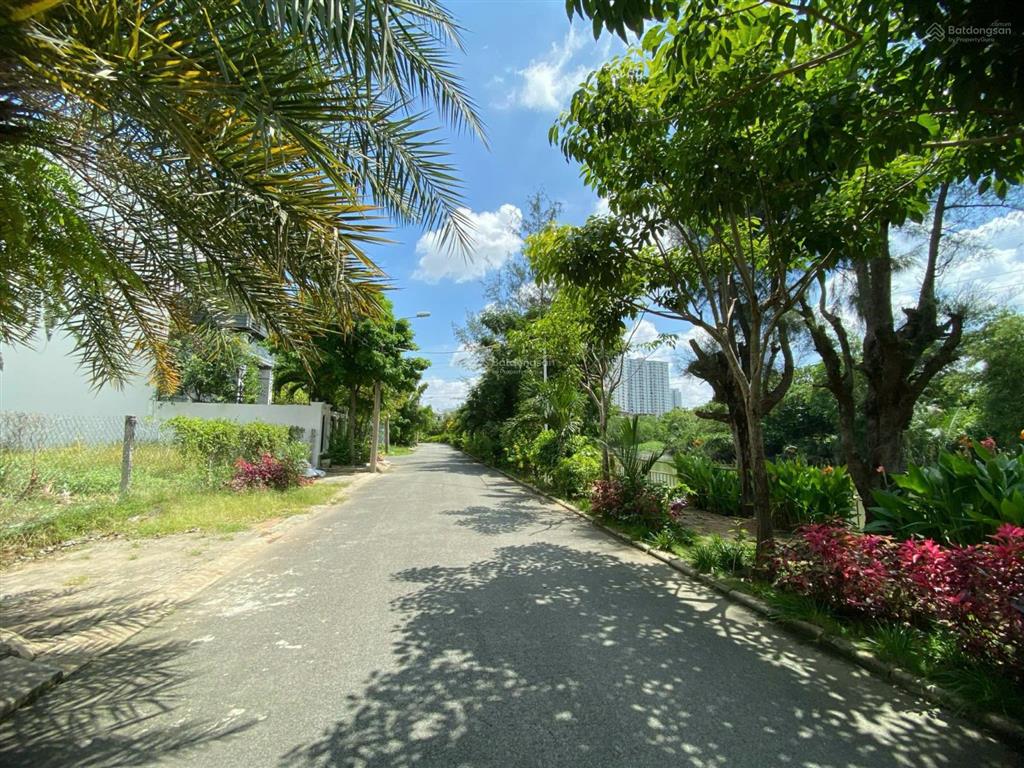 Chính chủ bán nhanh đất biệt thự kdc nam long phú thuận 8x20m, giá 19 tỷ.  0909 127 ***