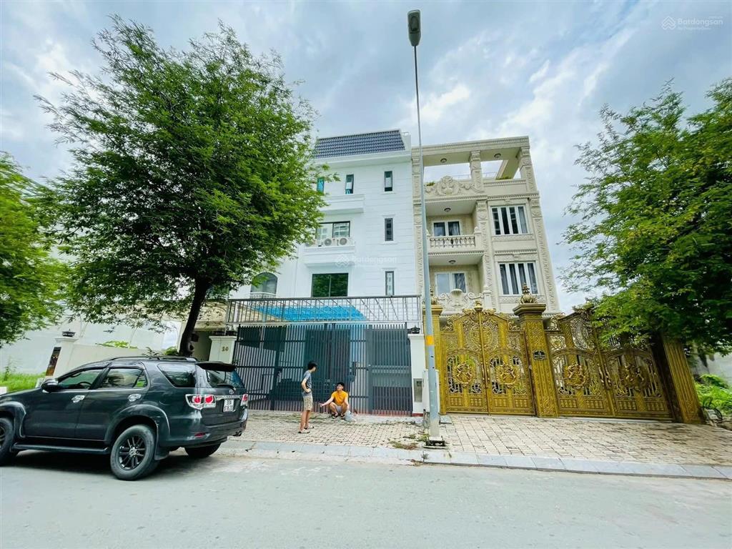 Cần bán nhanh đất 7x20m mặt tiền đường lê thị chợ  lacasa q7, tiện kinh doanh, giá tốt đt 17 tỷ