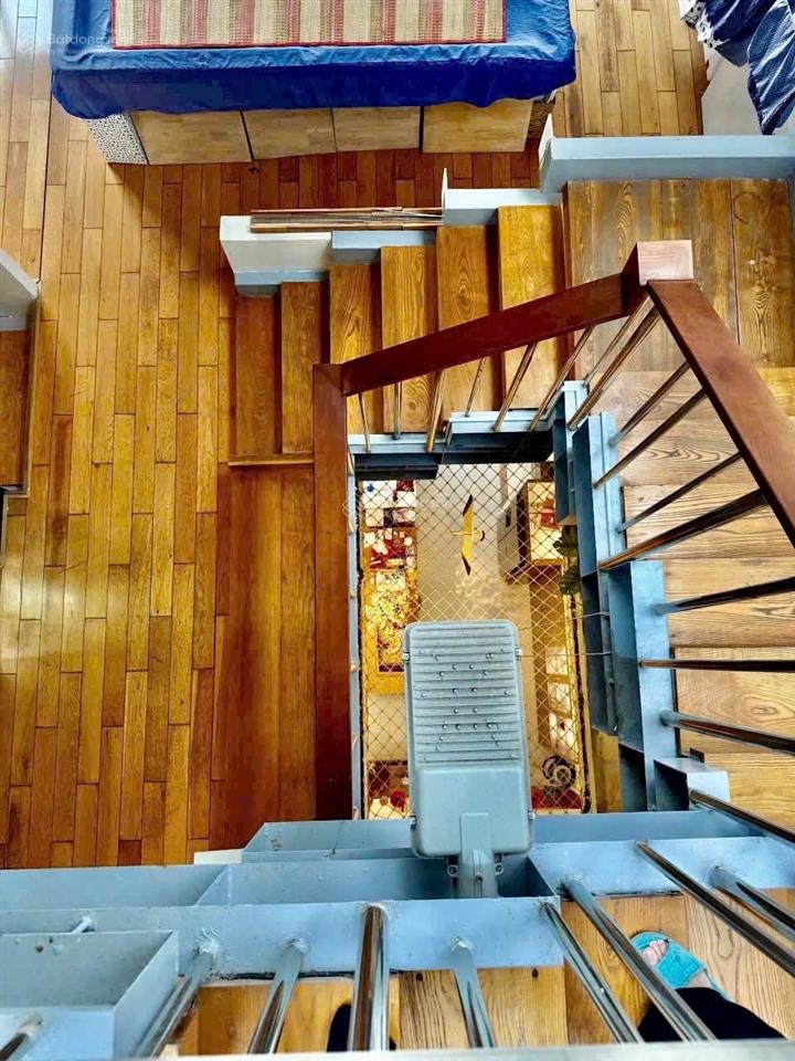 Chính chủ cần bán lô đất biệt thự 10x20m, everrich 3 liền kề pmh, quận 7, giá tôt nhất khu 28 tỷ,