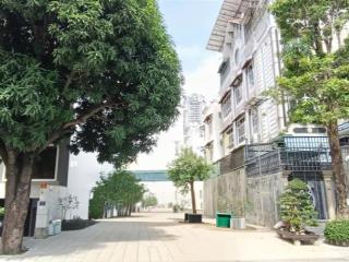 Bán nhanh lô đất biệt thự 10x20m, giá 36 tỷ rẻ nhất khu đô thị him lam quận 7.  0909 127 ***