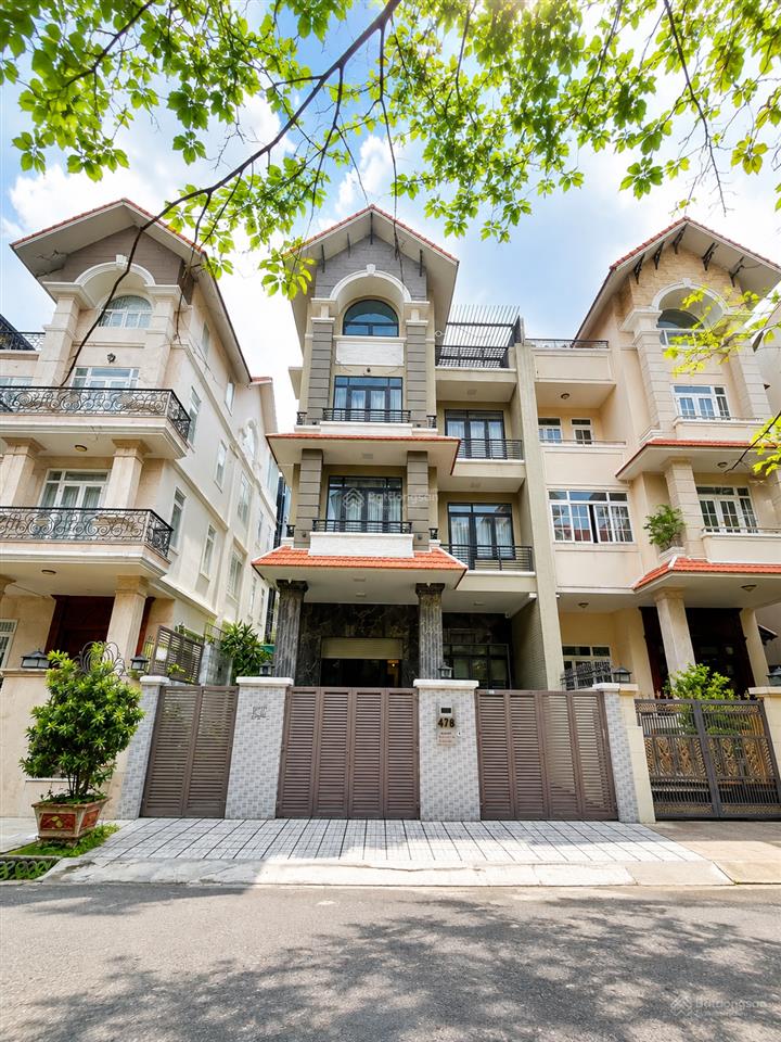 Cần bán nhanh siêu phẩm biệt thự him lam q.7 10x20m, hầm + 2 lầu + sân thượng, chỉ 48 tỷ giá thật