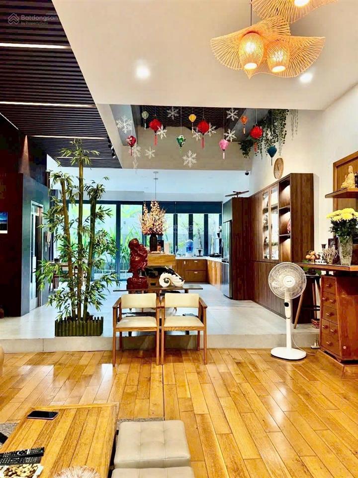 Chính chủ định cư bán gấp biệt thự everrich 3 full nội thất, hồ bơi riêng, thang máy | chỉ 27,5 tỷ