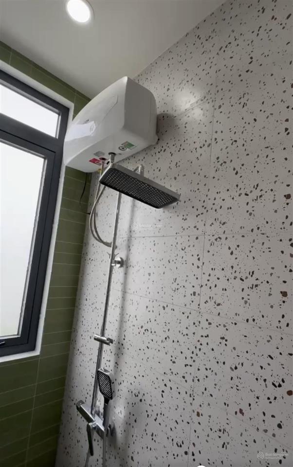 Cho thuê chdv  gần chung cư eco green, quận 7