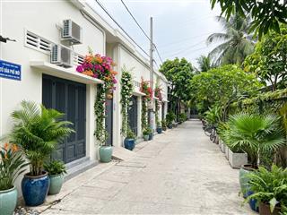 Bán đất ont 10 x 12m tiện xây trọ mới cách 500m ql1a , cặp hông kcn tân hương khu an ninh cao