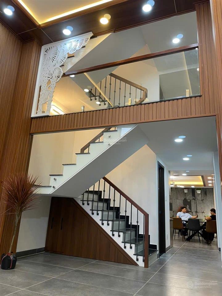 Bán nhà mới, 4 tầng, hẻm xe tải 2 chiếc ngay tân hương, khu vip 4 x 16m dtcn đủ, đã hoàn công