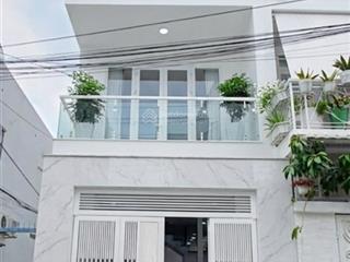 Nhà 2mt hxh tô hiệu 2 chiếc tránh nhau, không lỗi phong thủy 4 x 15m, 3.5 tầng kiên cố, dtcn 53,6m2