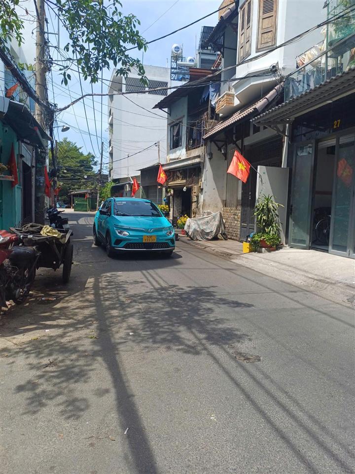 Nhà 2 mt hxh tránh nhau tô hiệu không lỗi phong thủy, giá tốt với 54m2, kết cấu nhà mới cứng 4 tầng