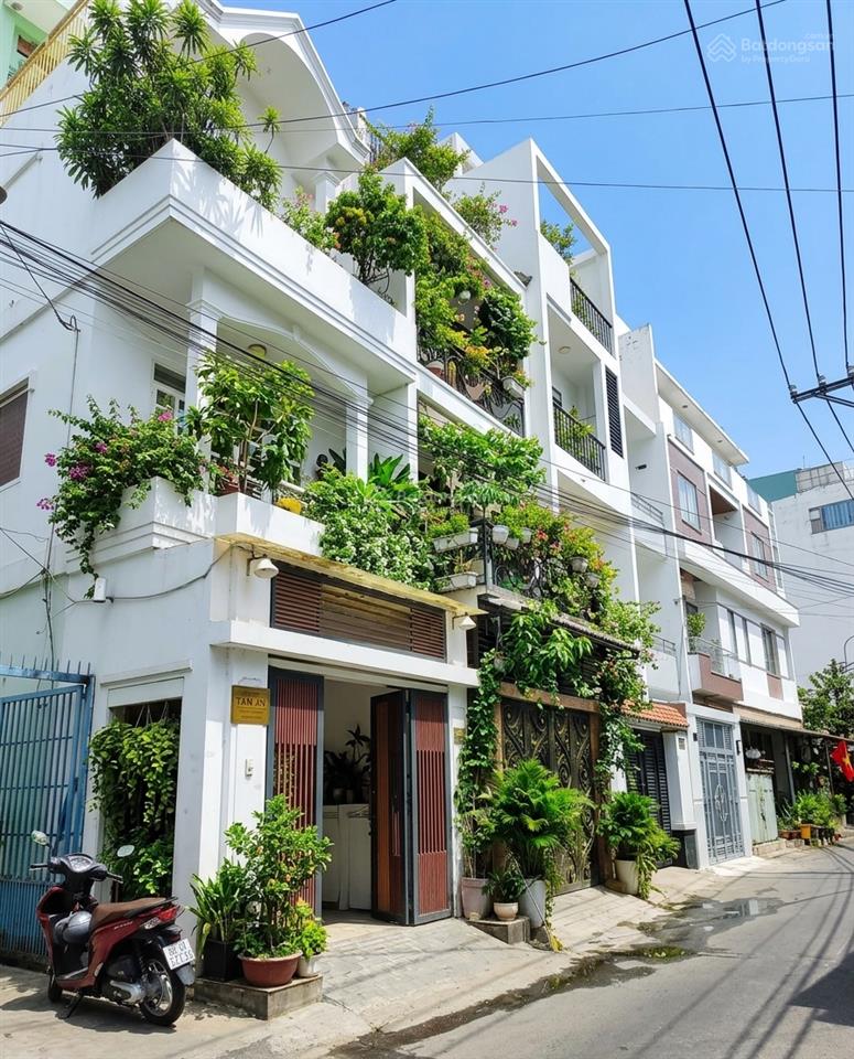 Nhà 2 mt hxh tránh nhau tô hiệu không lỗi phong thủy, giá tốt với 54m2, kết cấu nhà mới cứng 4 tầng