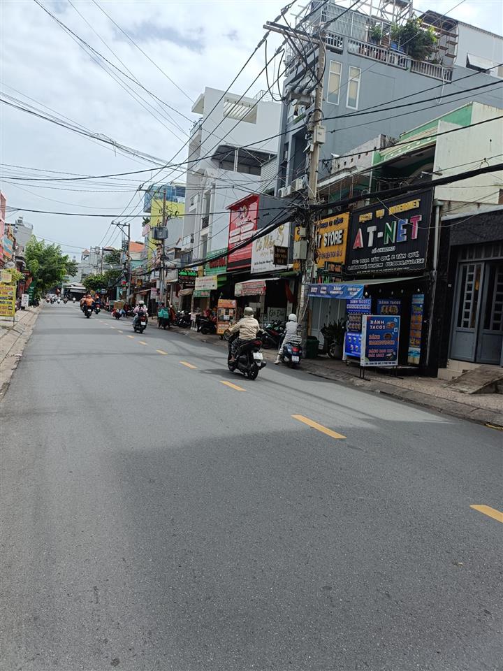 Nhà mt đường tân quý dtcn lên đến 66m2 ngang 4,4x16,5m đoạn buôn bán đông đúc, sát chợ  aeon mall