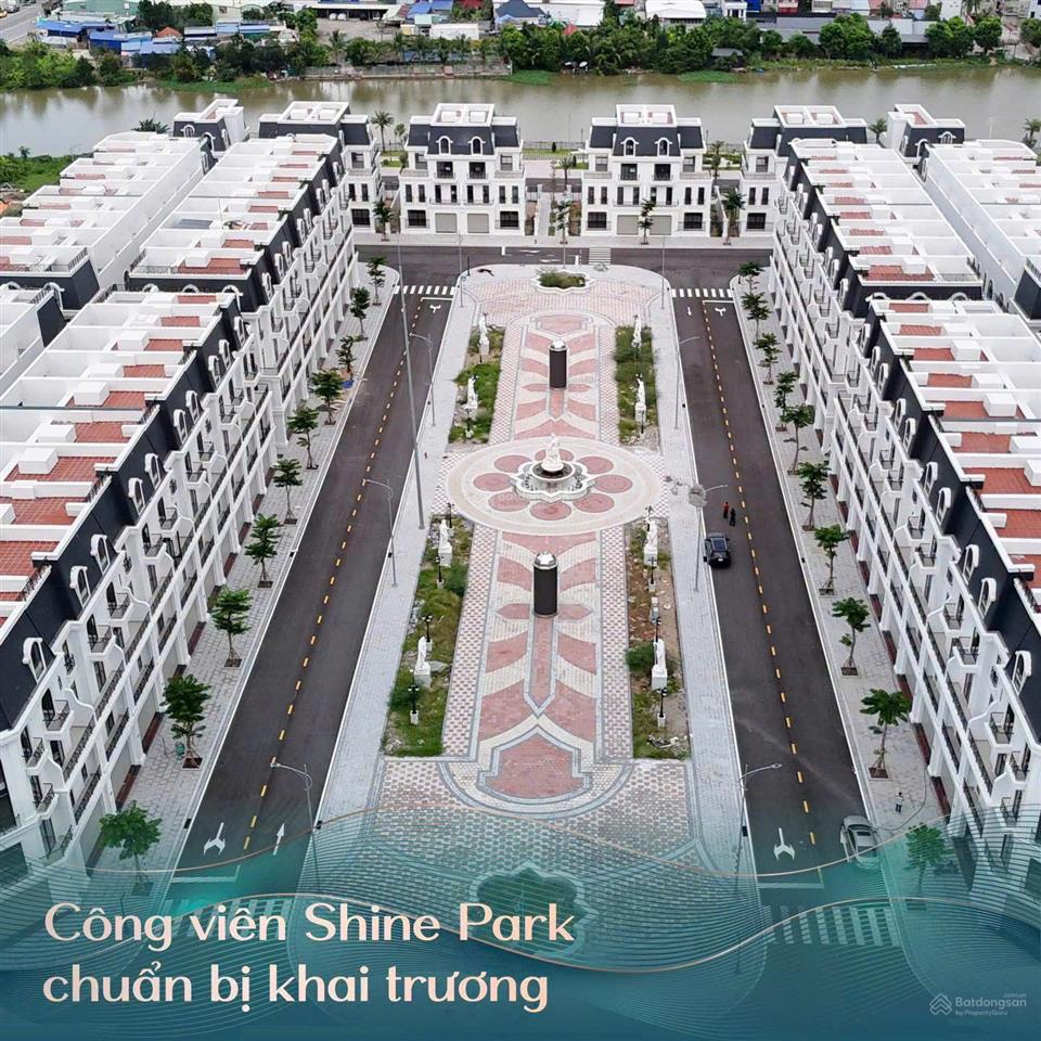 Hơn 8 tỷ, căn view công viên đẹp hh green river