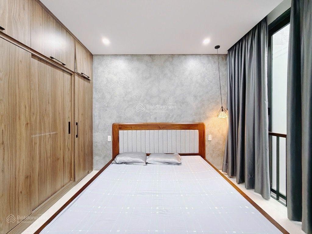 Quận 7  hẻm 60 lâm văn bền  xe hơi ngủ nhà  5x20 cn 82,2m2  4 tầng  nhà đẹp có gu  11.9 tỷ