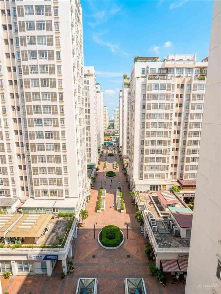 Bán căn hộ sky garden 3 phú mỹ hưng, 110m2, 5,5 tỷ, căn góc tầng 16, tặng nội thất cơ bản