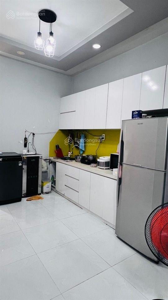Nhà 2 tầng đúc giá chỉ 2,3 tỷ hoàng trọng mậu quận 7 gần trần xuân soạn, nguyễn thị thập