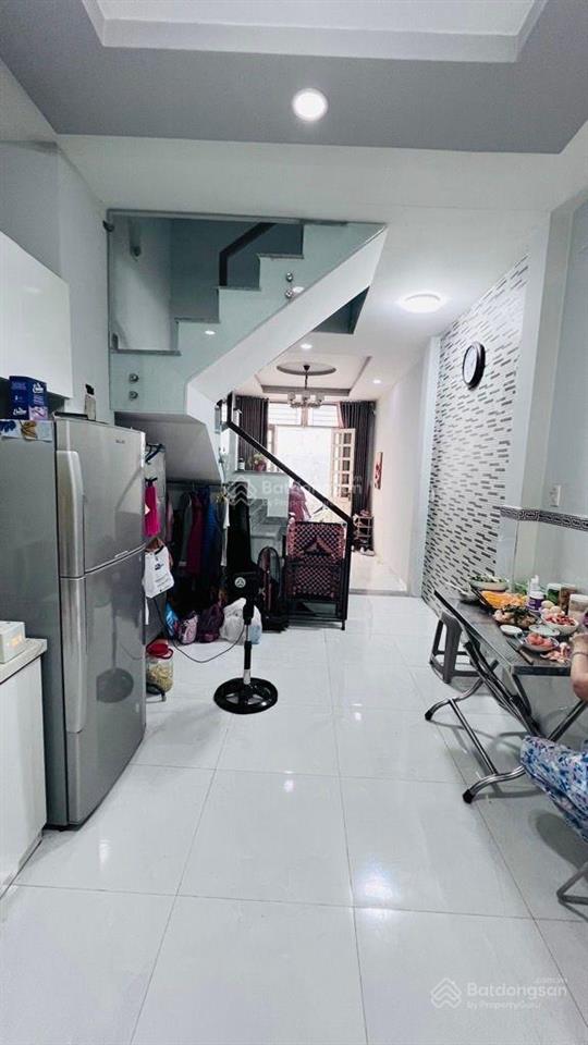 Nhà 2 tầng đúc giá chỉ 2,3 tỷ hoàng trọng mậu quận 7 gần trần xuân soạn, nguyễn thị thập