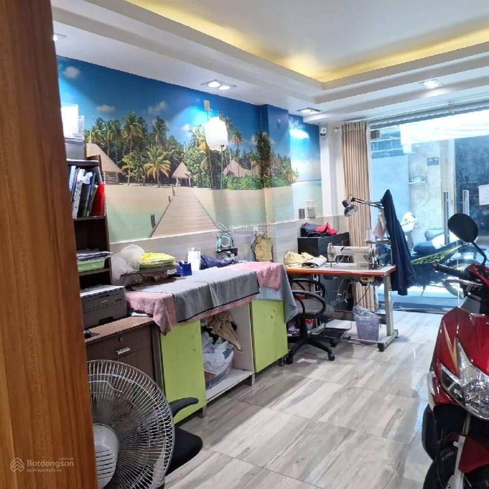 Bán nhà quận 7 hẻm xe tải lê văn lương nhà 3 tầng hoàn công nở hậu tài lộc giá nhỉnh 7.tỷ