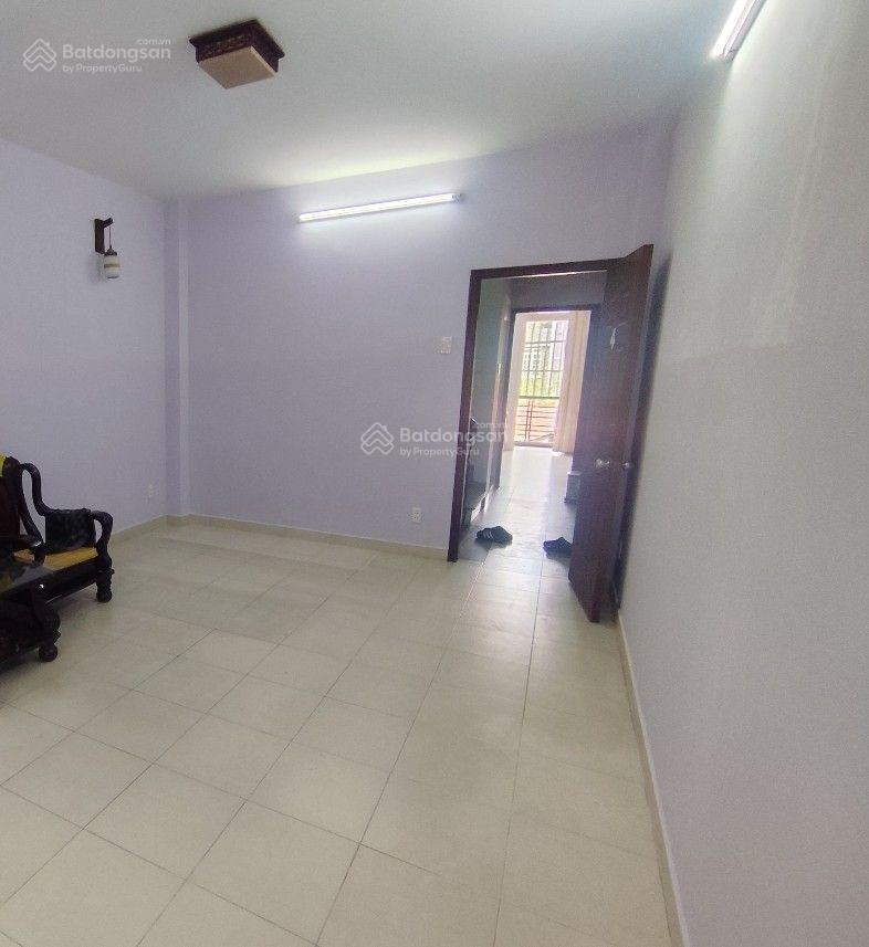 Phòng rộng cửa sổ thông thoáng, khu vực yên tĩnh