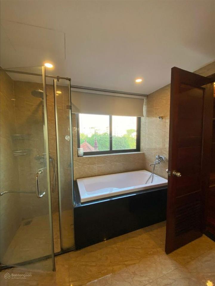 Bán tòa căn hộ dòng tiền  đường tây hồ  9 tầng thang máy  dt 269m²  doanh thu 4 tỷ/năm.