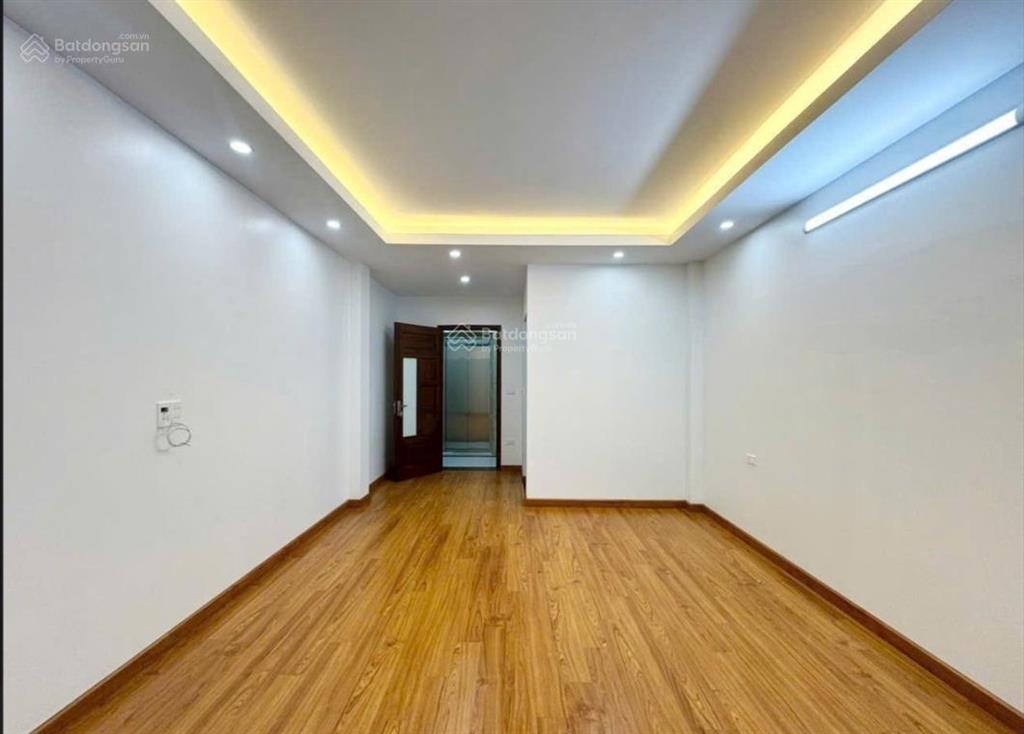 Nhà đẹp cổ nhuế  6 tầng thang máy  full công năng  33m  mt 4.1m  giá 8.8 tỷ