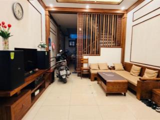 Nhà phân lô  gần ngoại giao đoàn  ô tô đỗ cửa  full nội thất