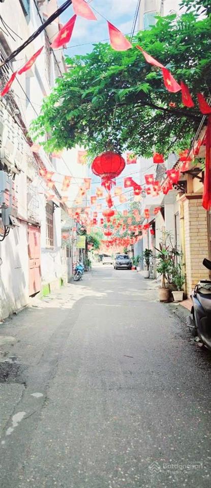 Bán đất phố kẻ vẽ  đông ngạc  42m  mt 4.5m  ô tô vào nhà  giá 8 tỷ