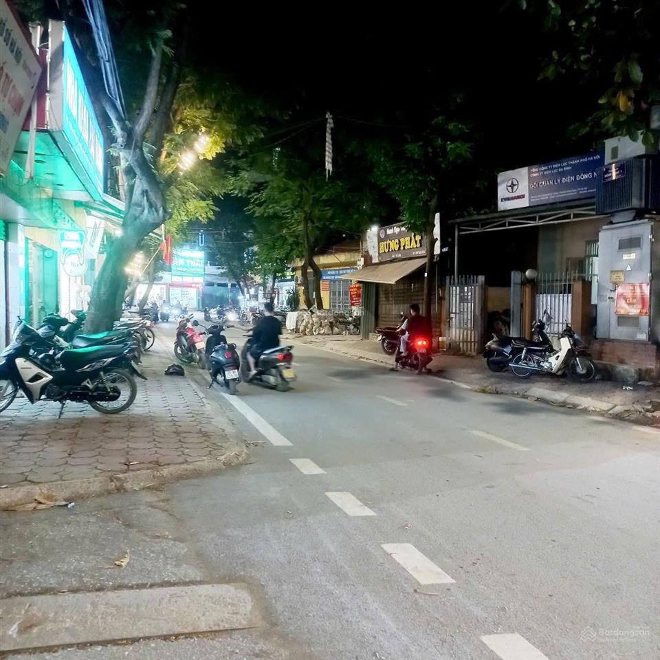 Bán đất phố kẻ vẽ  đông ngạc  42m  mt 4.5m  ô tô vào nhà  giá 8 tỷ