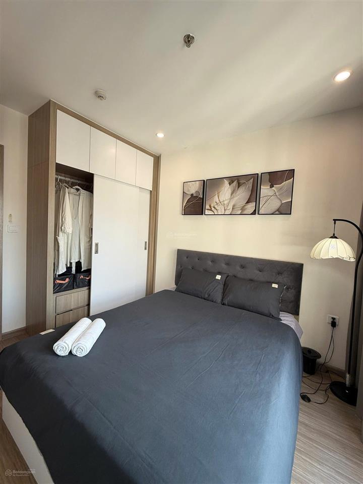 Căn hộ s2.17 vinhomes ocean park gia lâm  43m  thiết kế 2 ngủ  full nội thất  giá 2 tỷ nhỉnh