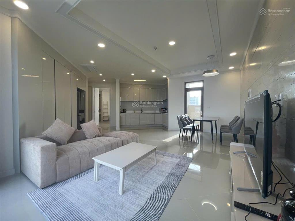 Hiếm chủ nhà gửi bán căn hộ giá tốt thị trường 3n2vs, giá 16x tỷ view đẹp giá tốt