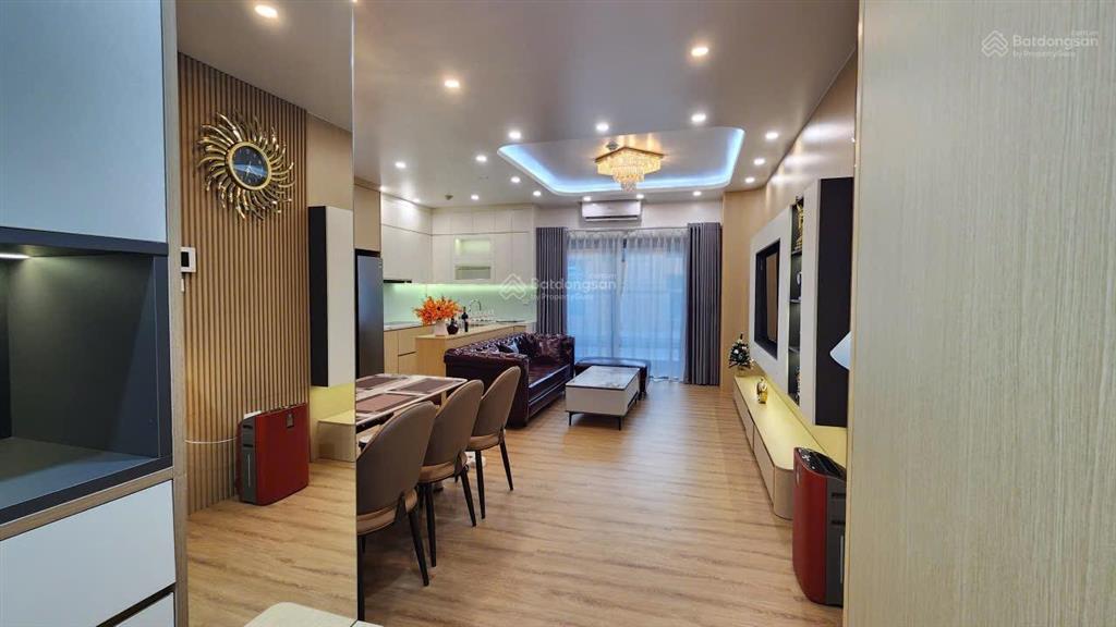 Bán căn hộ chung cư 150m2 tại c3 tower  golden palace, 13 tỷ, 3pn, 2wc đẹp, nhiều tiện ích