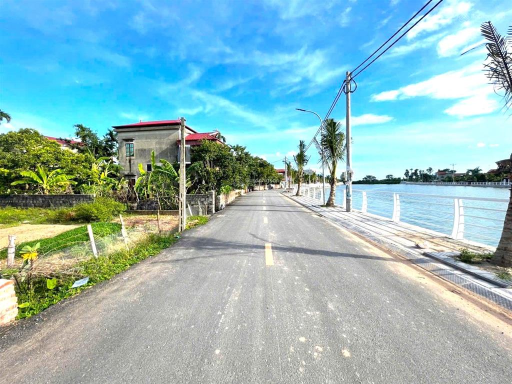Gia đình cần bán đất sát chợ trục chính xã phạm hồng thái, 2,6 tỷ, 94,7 m2, hàng hiếm tại hưng yên