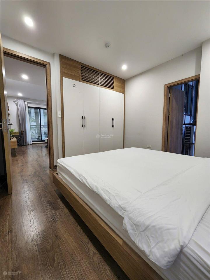 Bán tòa căn hộ dòng tiền phố linh lang ba đình 110m2 9tầng mt11m dòng tiền 2.5 tỷ/năm giá67,5tỷ