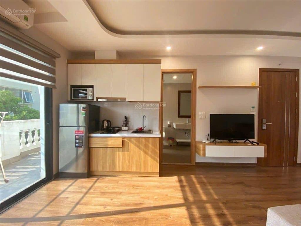 Bán tòa căn hộ dòng tiền phố linh lang ba đình 110m2 9tầng mt11m dòng tiền 2.5 tỷ/năm giá67,5tỷ