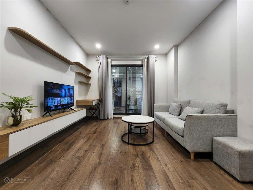 Bán tòa căn hộ dòng tiền phố linh lang ba đình 110m2 9tầng mt11m dòng tiền 2.5 tỷ/năm giá67,5tỷ