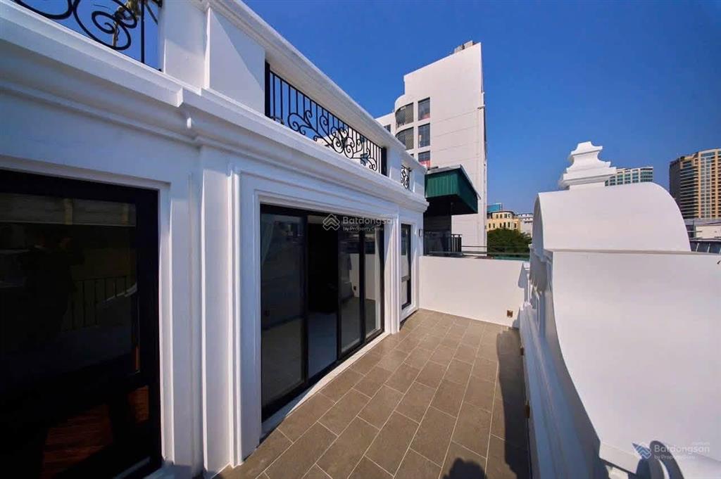 Siêu phẩm đại cồ việt 90m2 tòa căn hộ 8 tầng 2 mặt thoáng ô tô đỗ cửa nội thất luxury giá 38 tỷ
