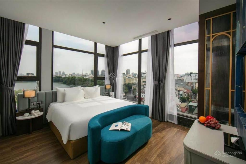 Bất động sản kim cương 510m2  mặt phố  cách quảng trường đông kinh nghĩa thục 30m  view hồ gươm
