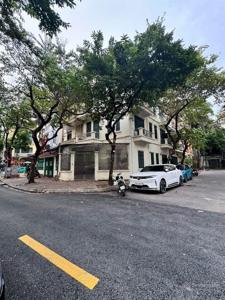 Biệt thự lô góc 3 thoáng 100m2 kđt vip trung yên  mt 17mkinh doanh đa dạng, vỉa hè rộng giá 51 tỷ