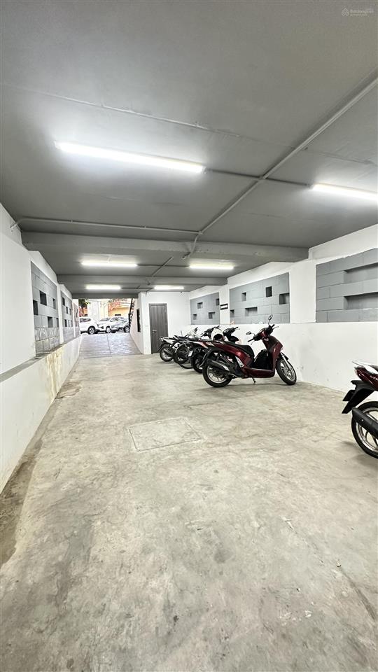 Tòa nhà 8 tầng 120m nguyễn văn cừ long biên | có hầm view hồ kd nội thất luxury 60 tỷ